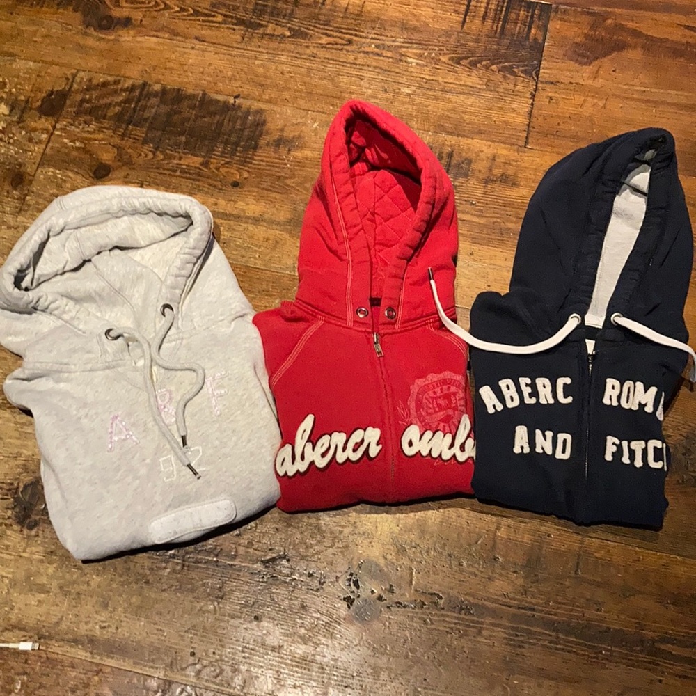 3 Abercrombie hoodies